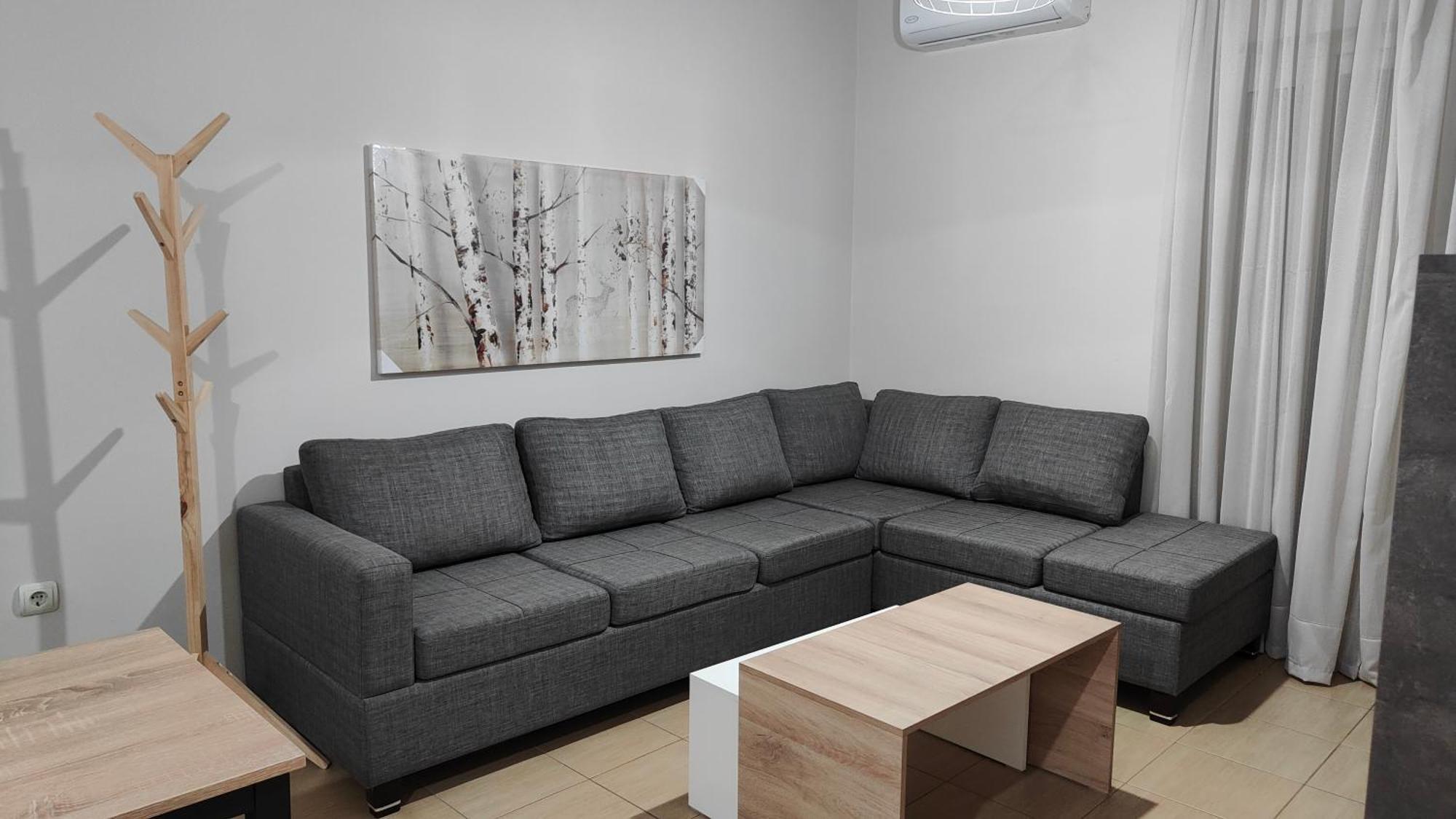 Rock & Roll 1 - Modern Apartment In Trikala Екстериор снимка